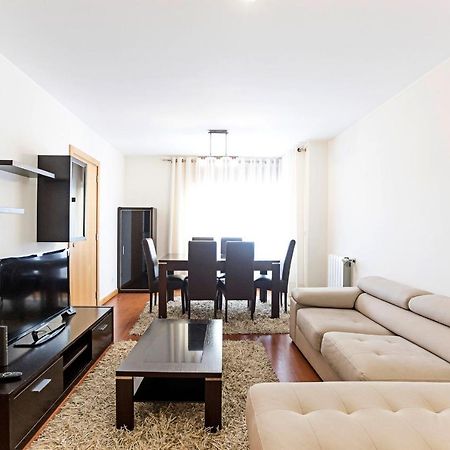 2Br Flat By Metro W/ Free Parking By Lovelystay Vila Nova de Gaia Eksteriør billede