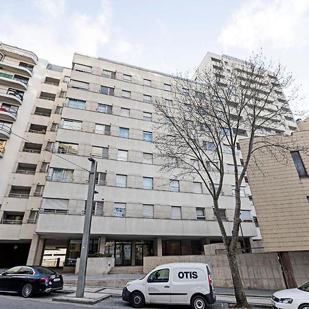2Br Flat By Metro W/ Free Parking By Lovelystay Vila Nova de Gaia Eksteriør billede