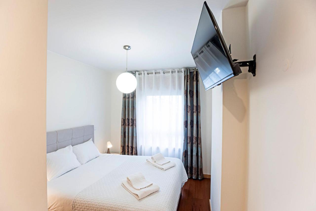 2Br Flat By Metro W/ Free Parking By Lovelystay Vila Nova de Gaia Eksteriør billede