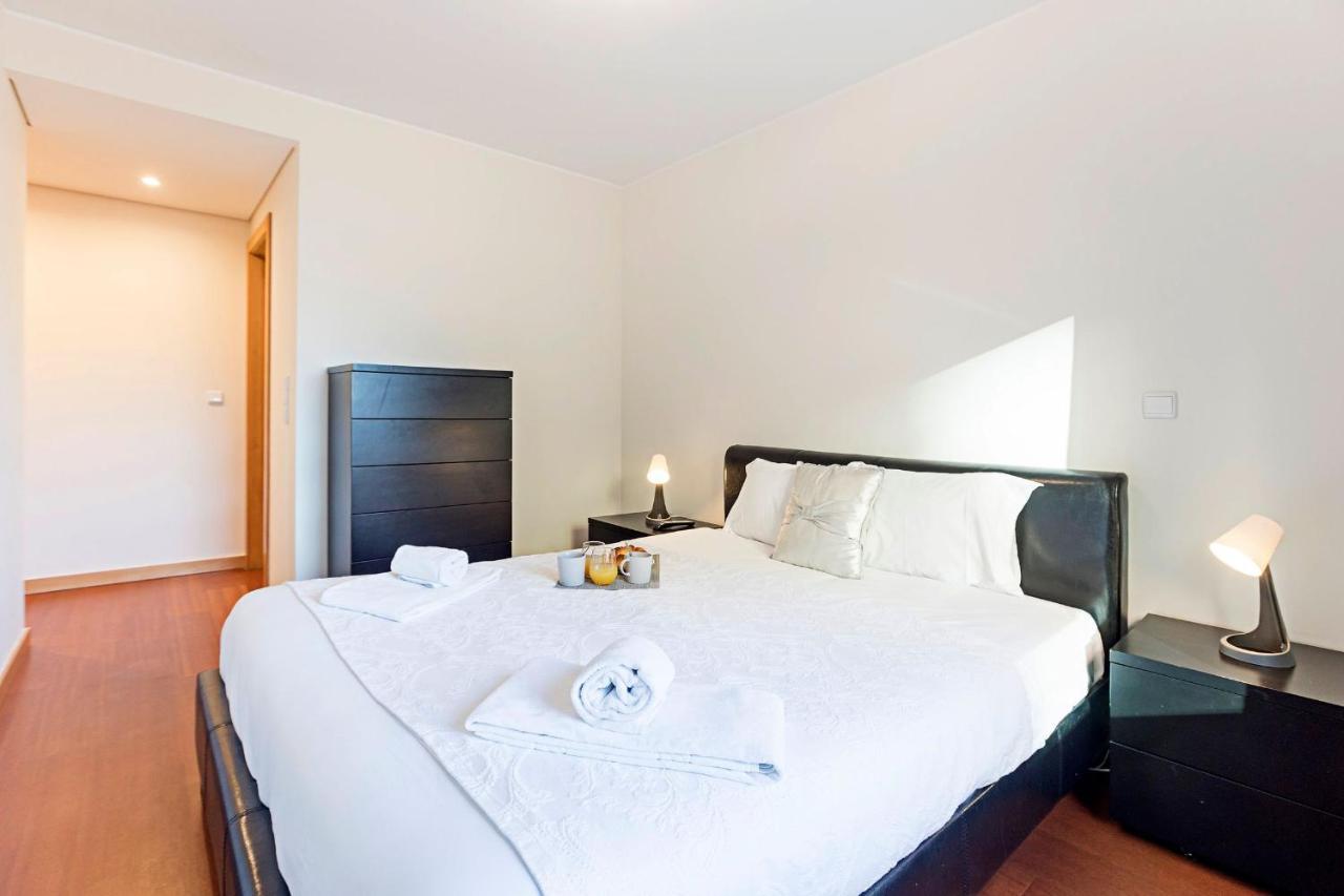 2Br Flat By Metro W/ Free Parking By Lovelystay Vila Nova de Gaia Eksteriør billede