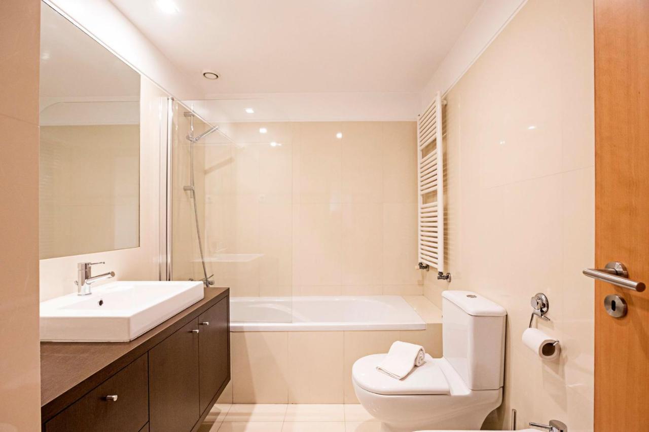 2Br Flat By Metro W/ Free Parking By Lovelystay Vila Nova de Gaia Eksteriør billede