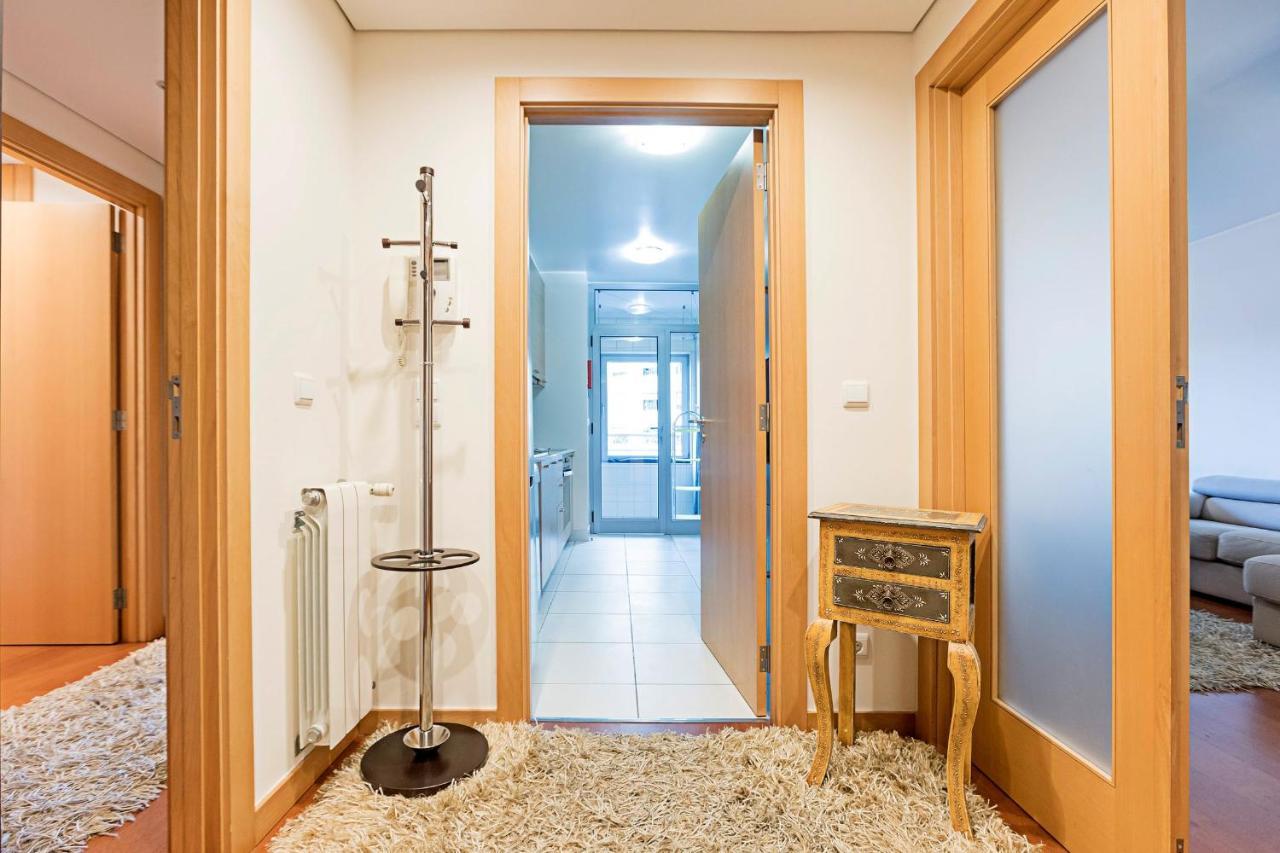 2Br Flat By Metro W/ Free Parking By Lovelystay Vila Nova de Gaia Eksteriør billede
